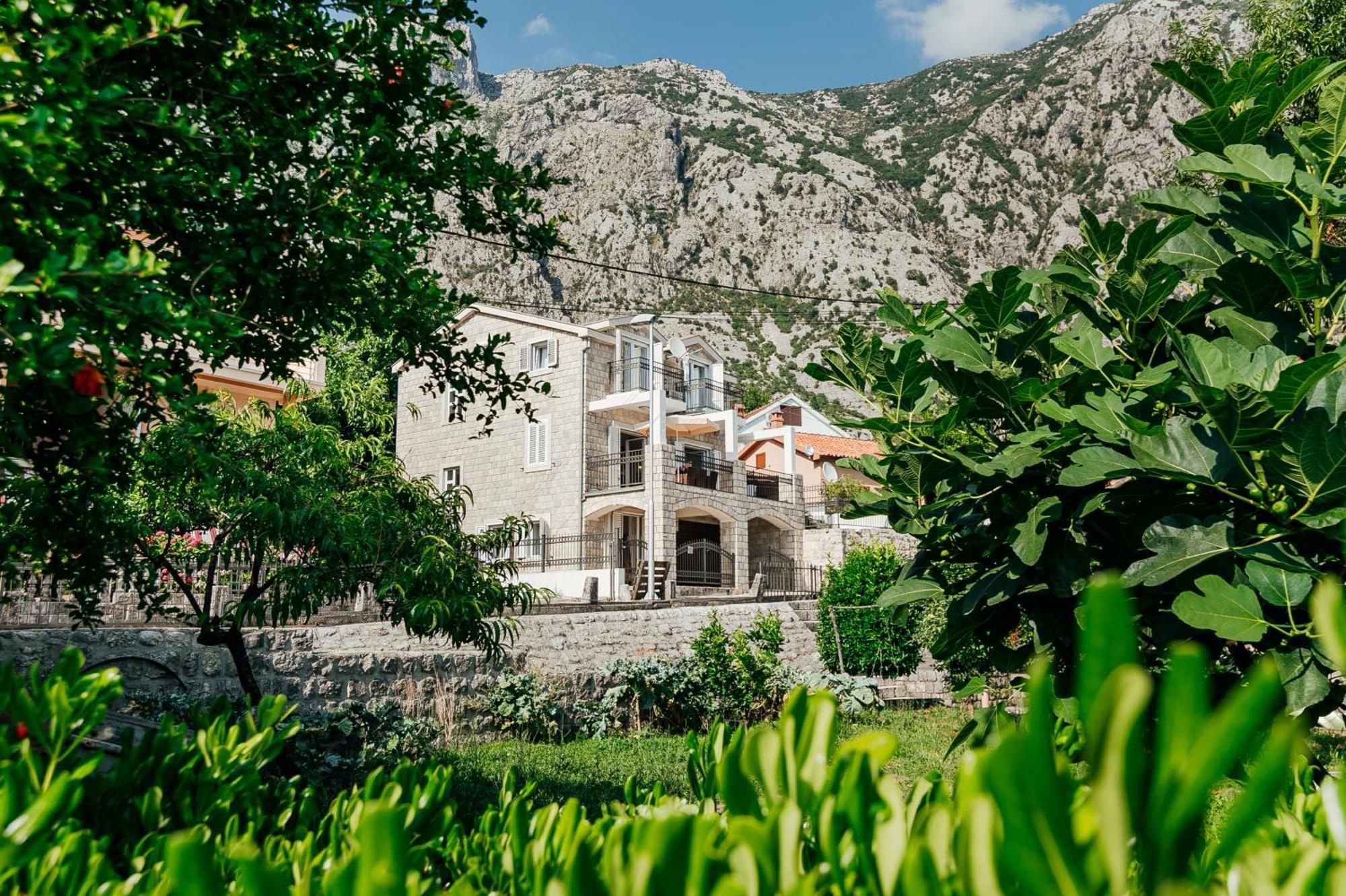 Holiday Home Amanda Hollick Kotor Zewnętrze zdjęcie